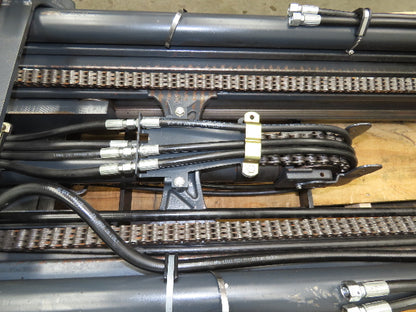 Linde E32CL Forklift Mast Class III 3 Stage 4 Lever 190" Lift 3655 lbs Max