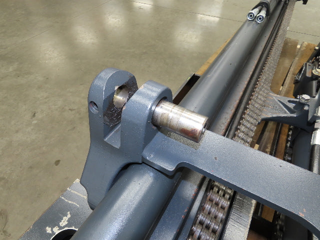 Linde E32CL Forklift Mast Class III 3 Stage 4 Lever 190" Lift 3655 lbs Max