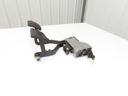 Linde Forklift Accelerator & Brake Pedal Assembly With Potentiometer From E32CL
