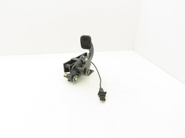Linde Forklift Parking Emergency Brake Assembly Removed From E32CL
