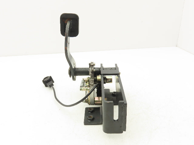 Linde Forklift Parking Emergency Brake Assembly Removed From E32CL