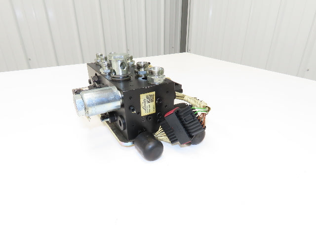 Linde L0009443761 Hydraulic 4-Lever Spool Valve Forklift Mast Control Off E32CL
