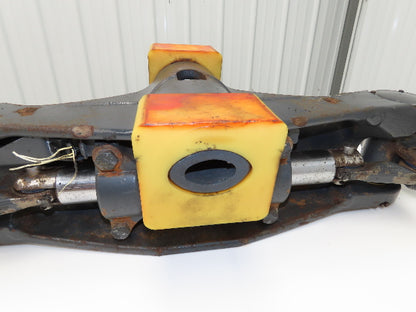 Linde E32CL Forklift Rear 5 Lug Axle Dual Hydraulic Steering Assembly