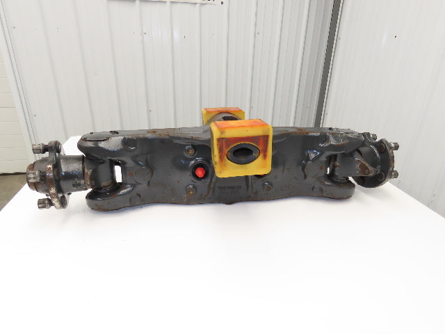 Linde E32CL Forklift Rear 5 Lug Axle Dual Hydraulic Steering Assembly