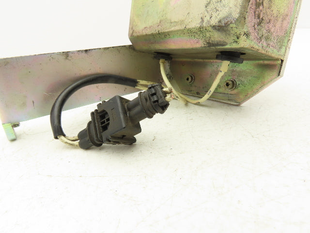 Linde Forklift E Stop With Bracket Removed From E32CL