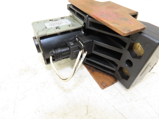 Linde 0009703503 Forklift Motor Contactor Assembly 48VDC Removed From E32CL