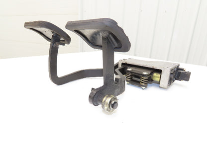 Linde Forklift Accelerator & Brake Pedal Assembly With Potentiometer From E32CL