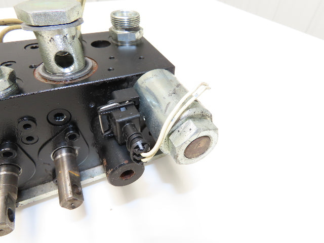 Linde L0009443761 Hydraulic 4-Lever Spool Valve Forklift Mast Control Off E32CL