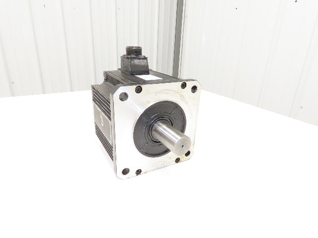 Panasonic MDM452M3C AC Servo Motor 4.5kw 2000 RPM 200V 3PH