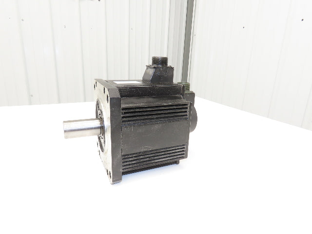 Panasonic MDM452M3C AC Servo Motor 4.5kw 2000 RPM 200V 3PH