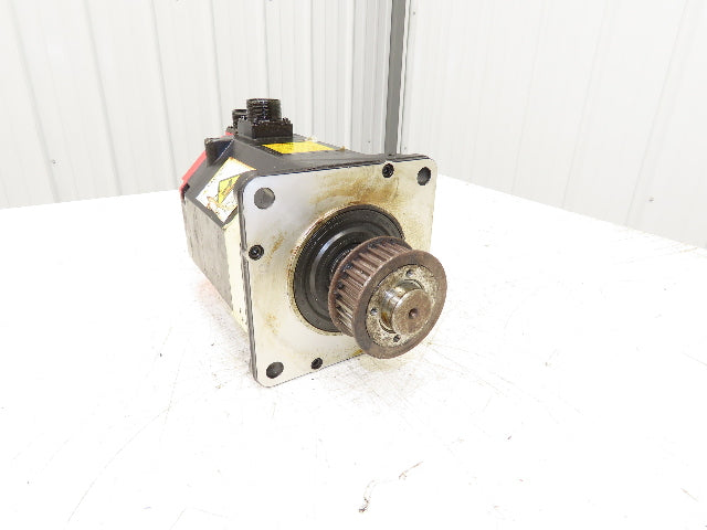 Fanuc A06B-0142-B077 AC Servo Motor 2.1kW 186V 2000 RPM 7.4A 3PH