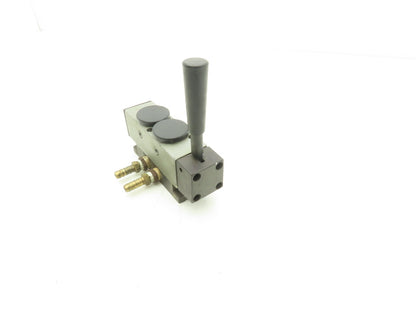 Rexroth R431008498 TaskMaster Pneumatic Directional Valve 3-Pos Lever 200psi