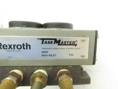 Rexroth R431008498 TaskMaster Pneumatic Directional Valve 3-Pos Lever 200psi