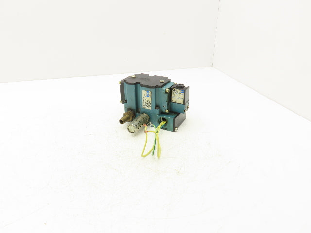MAC 6511B-211-PM-111DA Pneumatic Solenoid Valve W/Base 150PSI 120VAC PME-111DABE
