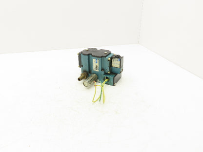 MAC 6511B-211-PM-111DA Pneumatic Solenoid Valve W/Base 150PSI 120VAC PME-111DABE