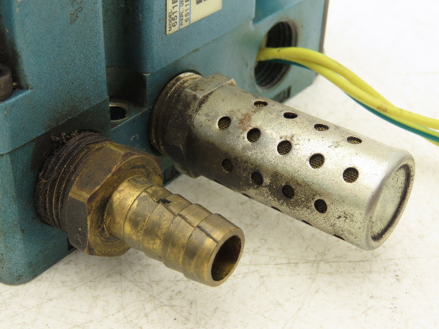 MAC 6511B-211-PM-111DA Pneumatic Solenoid Valve W/Base 150PSI 120VAC PME-111DABE
