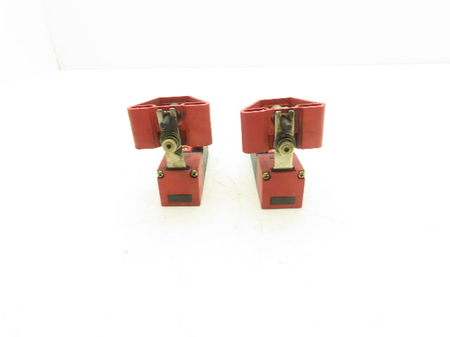 Yamatake LJS-PA792 Safety Switch 240V 3A IP67 Lot of 2