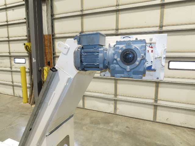 Hennig 21' Incline Chip Conveyor 14"W Scraper Chain 15' 2" Infeed 62"Discharge