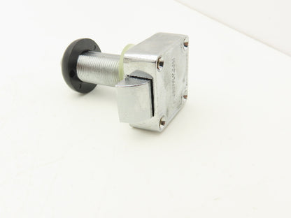 BRD Supply SCM201BK Button Slam Latch Non-Locking Spring Loaded Latch Lot of 5