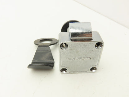 BRD Supply SCM201BK Button Slam Latch Non-Locking Spring Loaded Latch Lot of 7
