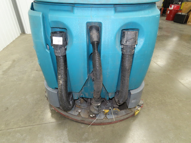 Tennant T17 Ride On Floor 46" Scrubber 36V Battery 1680 Hrs Needs Service