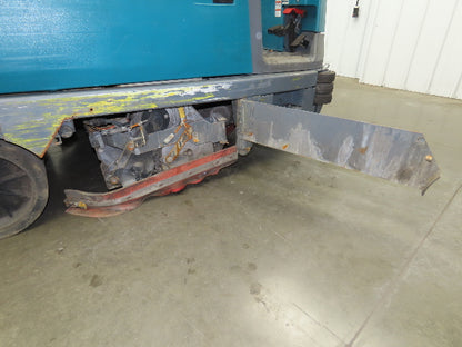 Tennant T17 Ride On Floor 46" Scrubber 36V Battery 1680 Hrs Needs Service