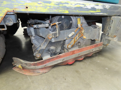 Tennant T17 Ride On Floor 46" Scrubber 36V Battery 1680 Hrs Needs Service