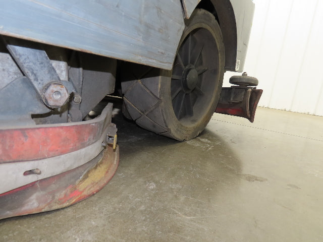 Tennant T17 Ride On Floor 46" Scrubber 36V Battery 1680 Hrs Needs Service