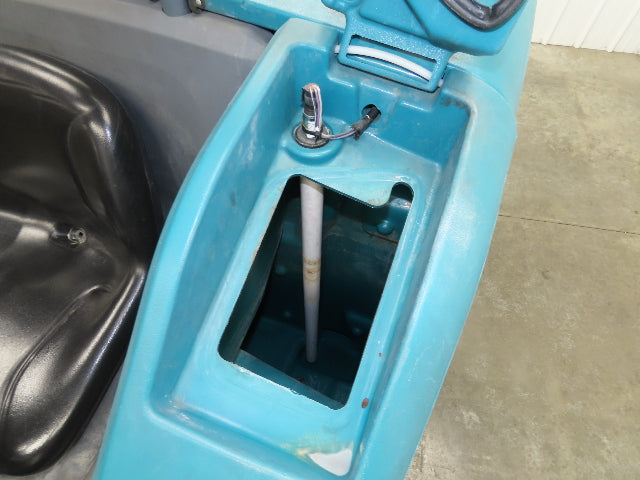 Tennant T17 Ride On Floor 46" Scrubber 36V Battery 1680 Hrs Needs Service