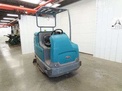 Tennant T17 Ride On Floor 46" Scrubber 36V Battery 1680 Hrs Needs Service