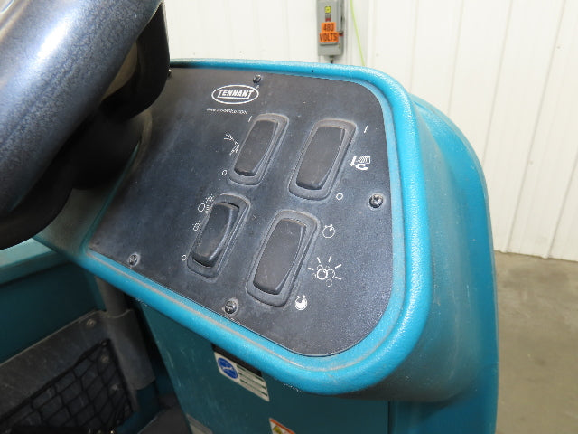 Tennant T17 Ride On Floor 46" Scrubber 36V Battery 1680 Hrs Needs Service