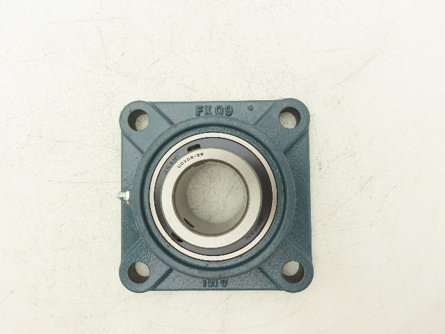 AMI UCFX09-28 Flange Mount Bearing Unit 1-3/4" Bore Cast Iron Set Screw Locking