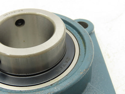AMI UCFX09-28 Flange Mount Bearing Unit 1-3/4" Bore Cast Iron Set Screw Locking