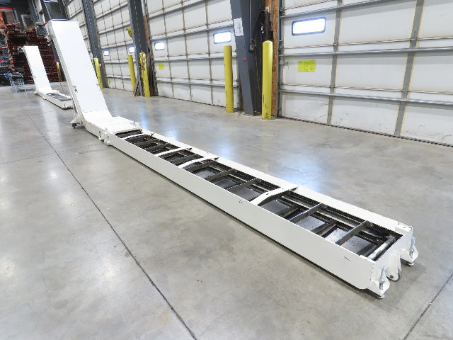 Hennig 21' 9" Incline Chip Conveyor 14" Scraper Chain 18' 9" Infeed 63"Discharge