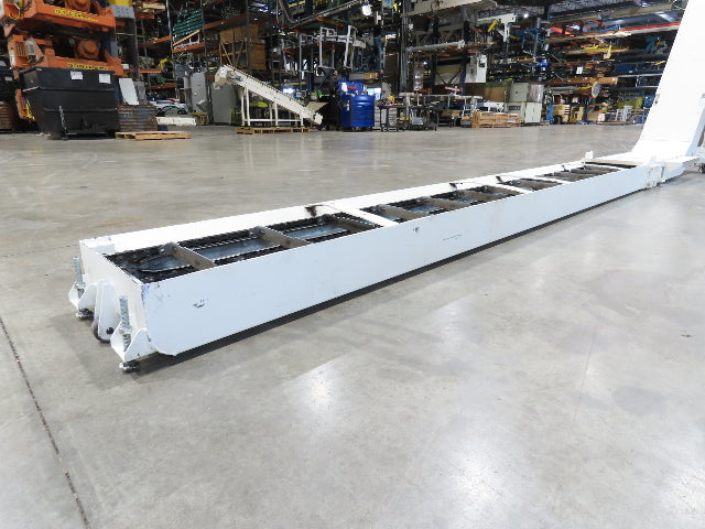 Hennig 21' 9" Incline Chip Conveyor 14" Scraper Chain 18' 9" Infeed 63"Discharge