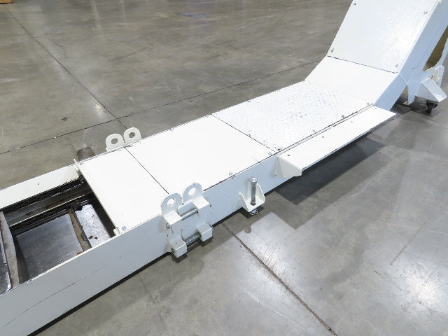 Hennig 21' 9" Incline Chip Conveyor 14" Scraper Chain 18' 9" Infeed 63"Discharge