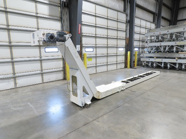 Hennig 21' 9" Incline Chip Conveyor 14" Scraper Chain 18' 9" Infeed 63"Discharge