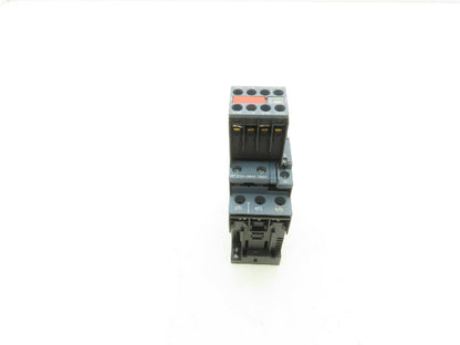 Siemens 3RT2024-1DB44-3MA0 Motor Starter Contactor 10Hp 575V 3Ph Screw Terminal