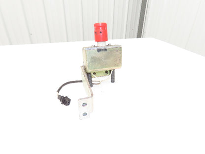 Linde Forklift E Stop With Bracket Removed From E32CL