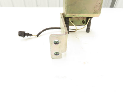 Linde Forklift E Stop With Bracket Removed From E32CL