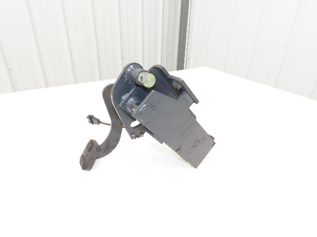 Linde Forklift Parking Emergency Brake Assembly Removed From E32CL