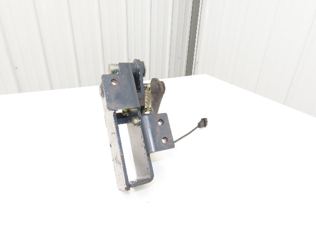 Linde Forklift Parking Emergency Brake Assembly Removed From E32CL