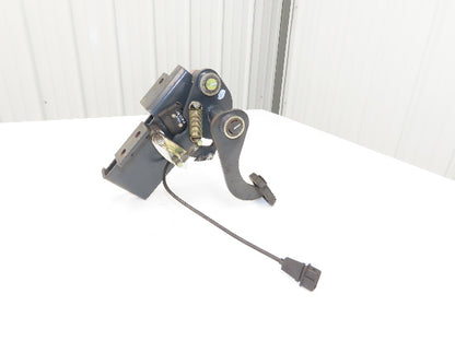 Linde Forklift Parking Emergency Brake Assembly Removed From E32CL