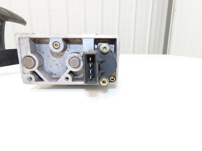 Linde Forklift Accelerator & Brake Pedal Assembly With Potentiometer From E32CL