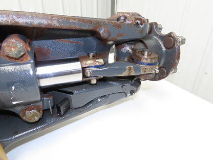 Linde E32CL Forklift Rear 5 Lug Axle Dual Hydraulic Steering Assembly