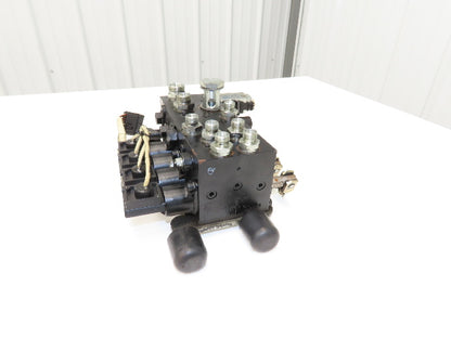 Linde L0009443761 Hydraulic 4-Lever Spool Valve Forklift Mast Control Off E32CL