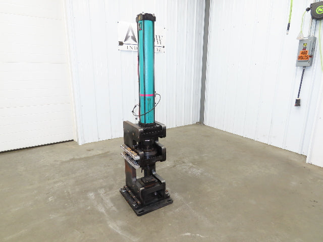 Tox Pneumohydraulic Punch Press 8 Ton 12mm Power Stroke 116 PSI 7cm Throat
