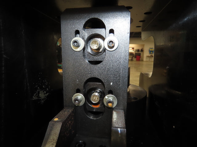 Tox Pneumohydraulic Punch Press 8 Ton 12mm Power Stroke 116 PSI 7cm Throat