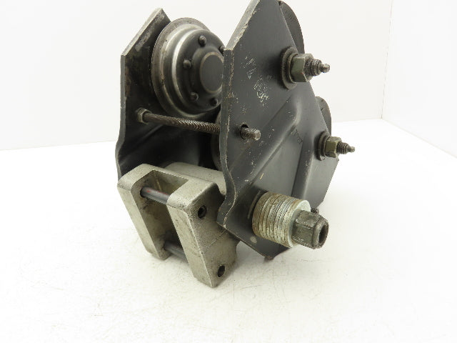 Aro 7702  1/2-Ton 1000Lb Manual Ball Bearing Push Trolley 3-1/4"-5-1/2" Beam