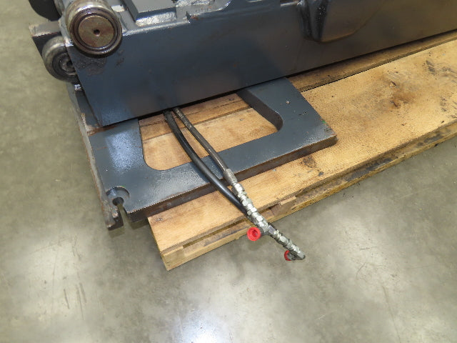 Linde E32CL Forklift Mast Class III 3 Stage 4 Lever 190" Lift 3655 lbs Max